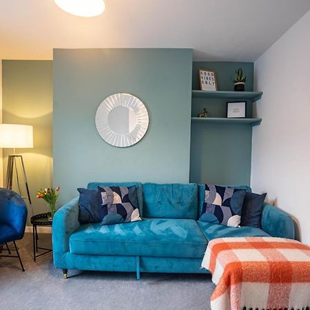 The Becket - Three Bedroom City Centre House With Parking Canterbury Eksteriør bilde