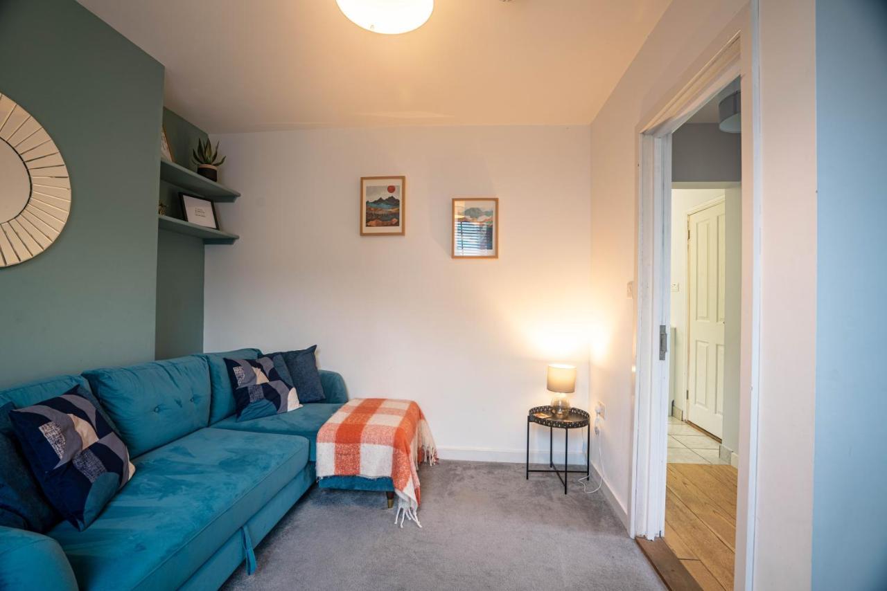 The Becket - Three Bedroom City Centre House With Parking Canterbury Eksteriør bilde