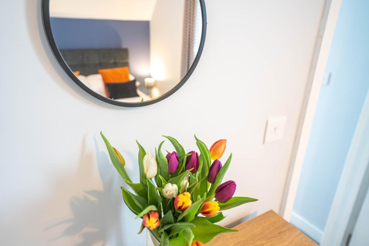 The Becket - Three Bedroom City Centre House With Parking Canterbury Eksteriør bilde