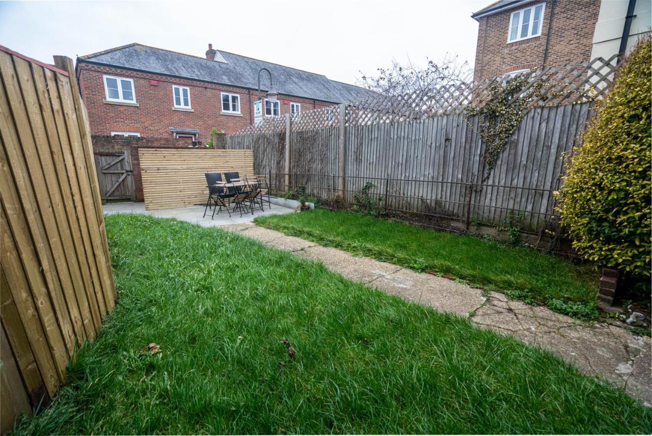 The Becket - Three Bedroom City Centre House With Parking Canterbury Eksteriør bilde